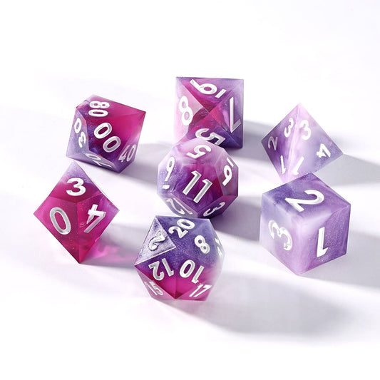 Sirensluck Resin DnD Dice Set Sharp Edge Glimmering Violet 7-Piece